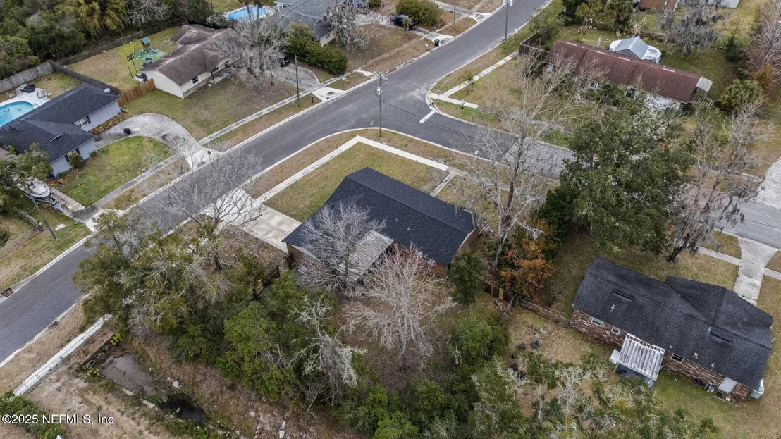 Photo of 432 NEPTUNE Road