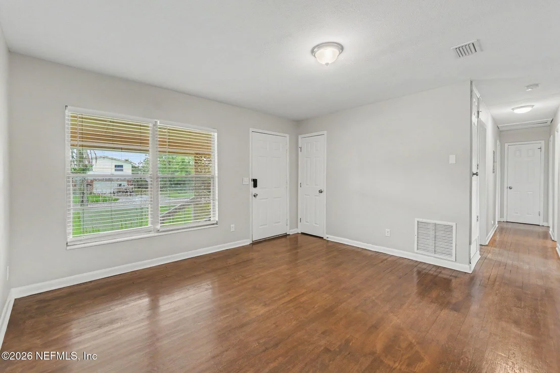 Photo of 235 BAISDEN Road