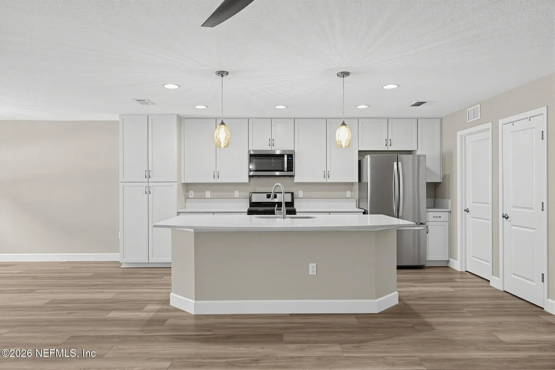 Photo of 331 MEADOW RIDGE Drive