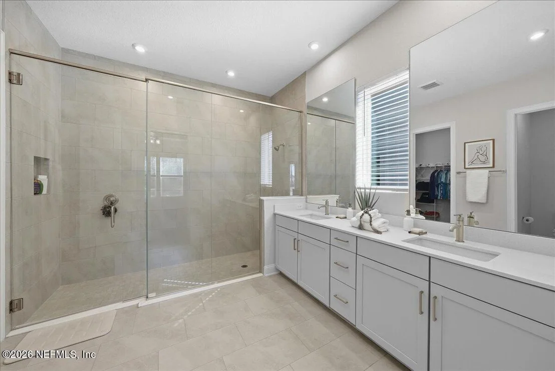 Photo of 80 RIDGEHILL Way