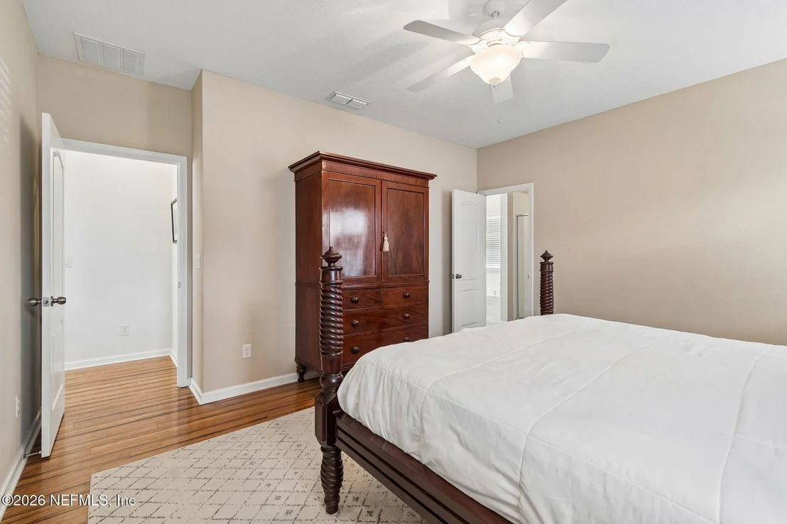 Photo of 206 MISSION COVE Circle