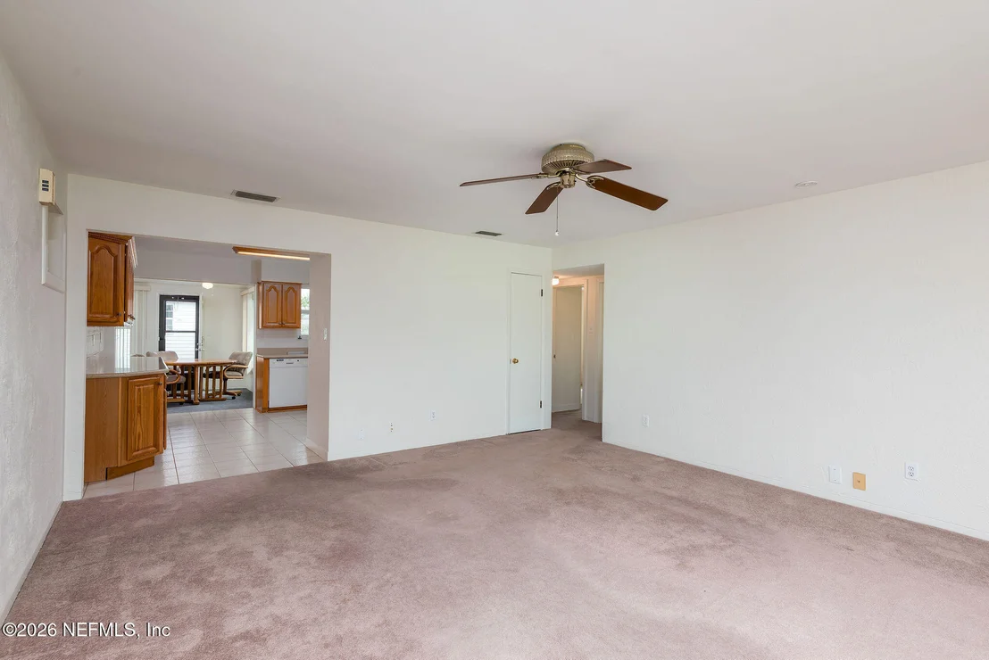 Photo of 37 BERKLEY Road