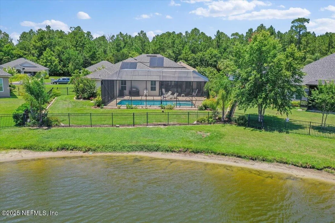 Photo of 253 PARKWOOD Circle