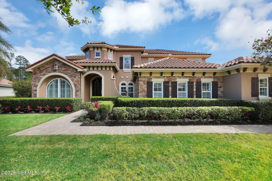 Photo of 449 DEER VALLEY Drive