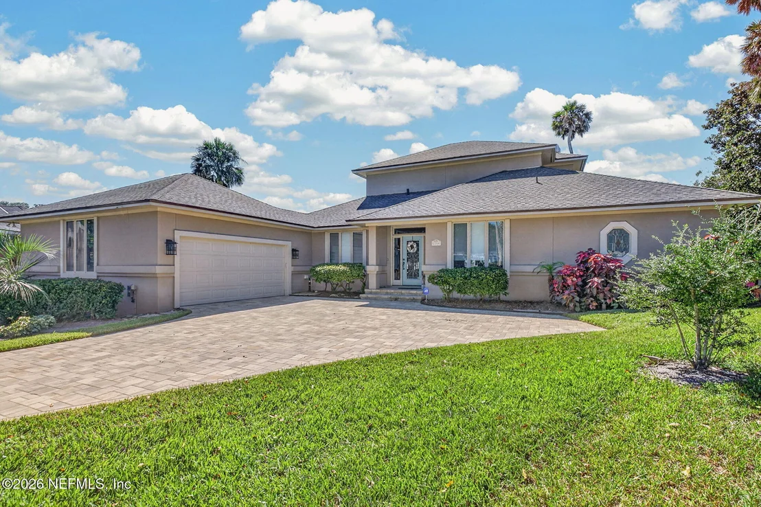 Photo of 2206 LAUGHING GULL Circle