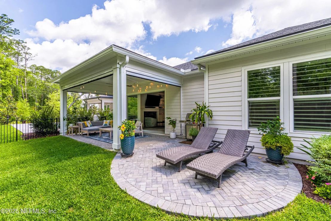 Photo of 9918 FILAMENT Boulevard