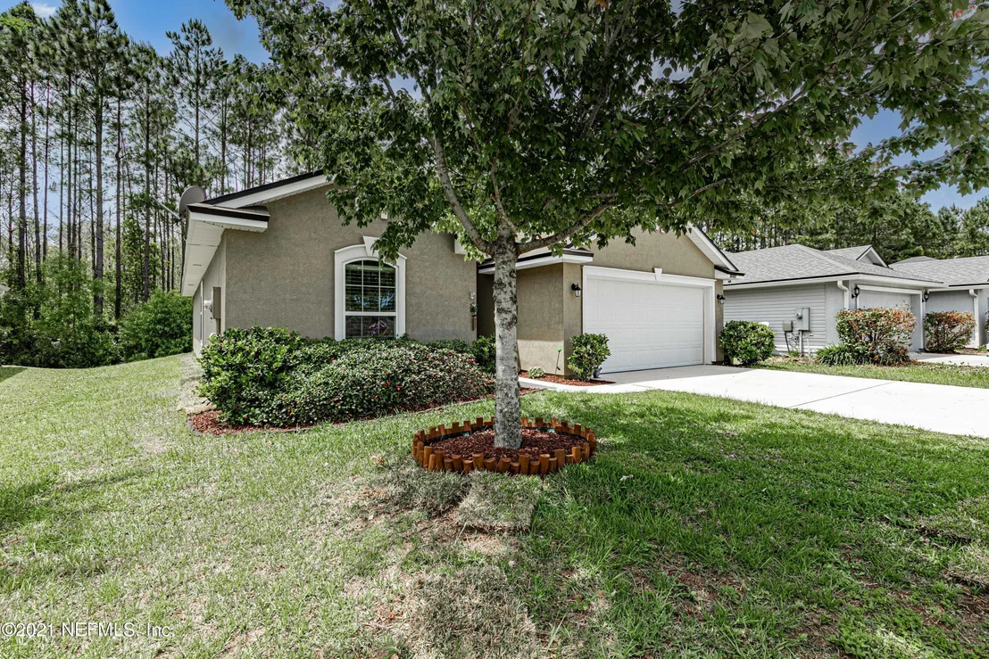 Photo of 96461 COMMODORE POINT Drive