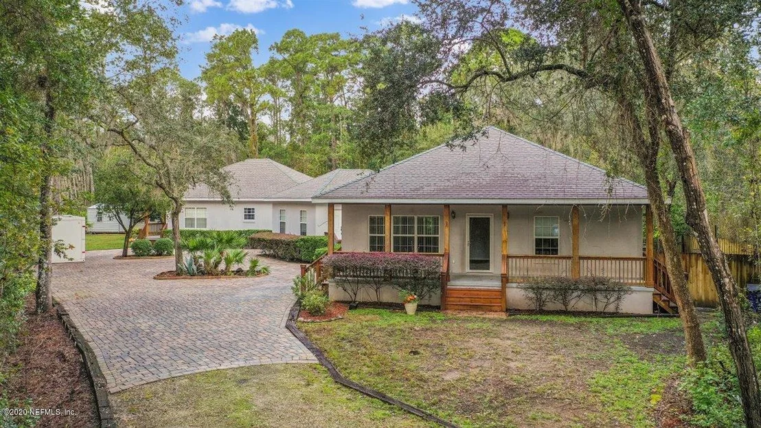 Photo of 8205 OAK BLUFF Road