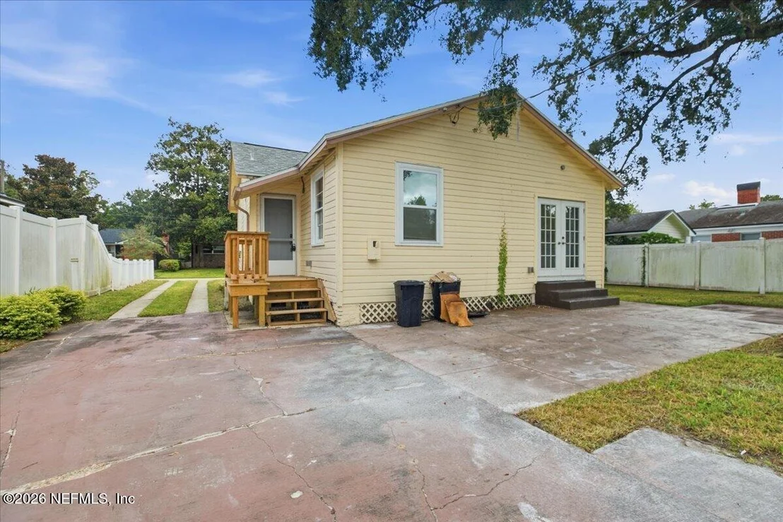 Photo of 1766 GREENRIDGE Road