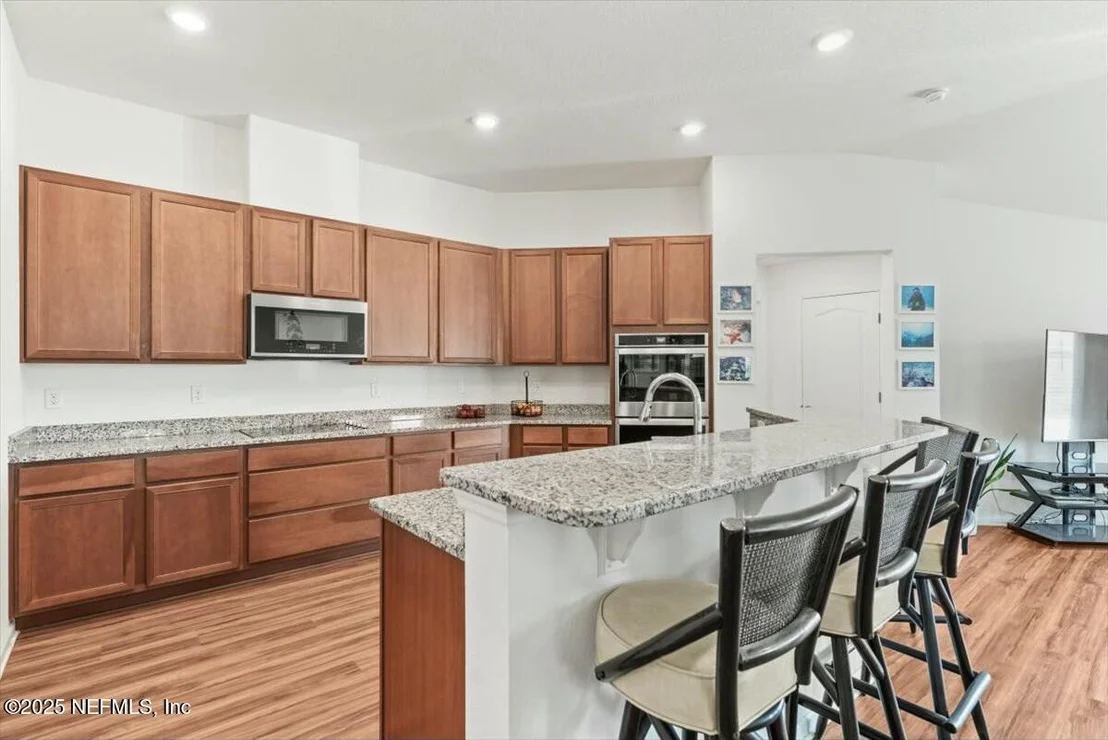 Photo of 10451 COLLINS FIELD Circle