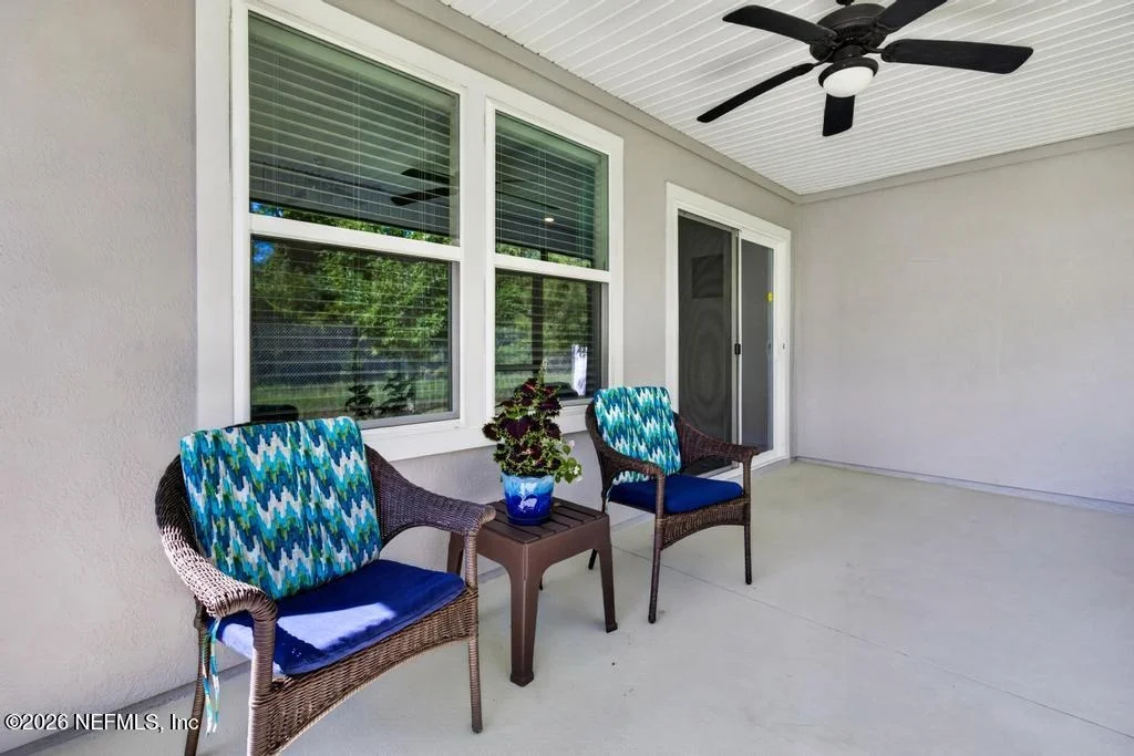 Photo of 558 PALACE Drive