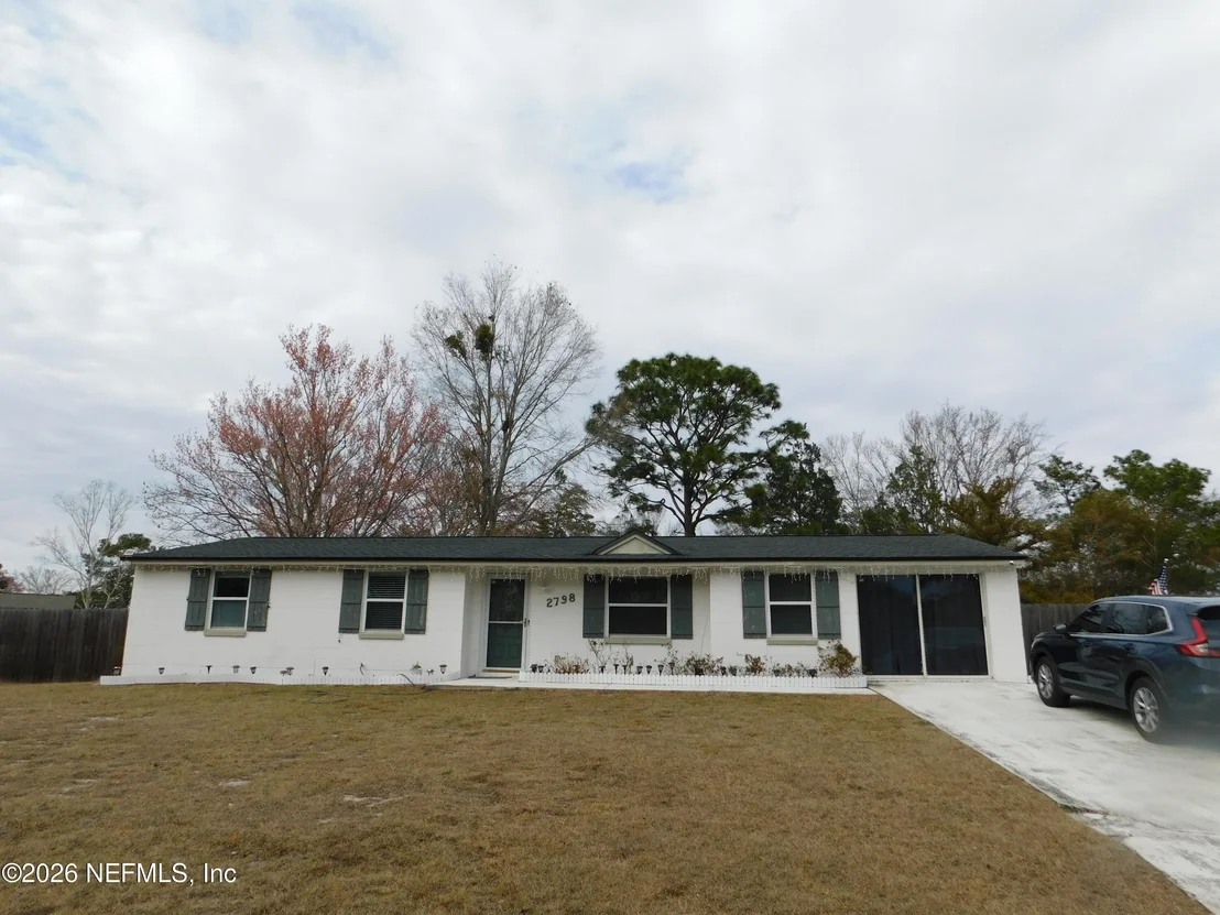 Photo of 2798 COMMANCHE Avenue