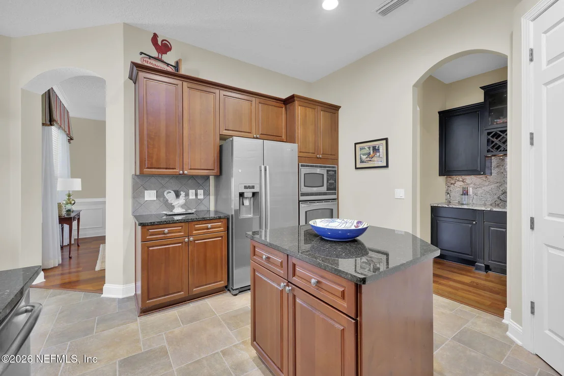 Photo of 549 SEBASTIAN Square