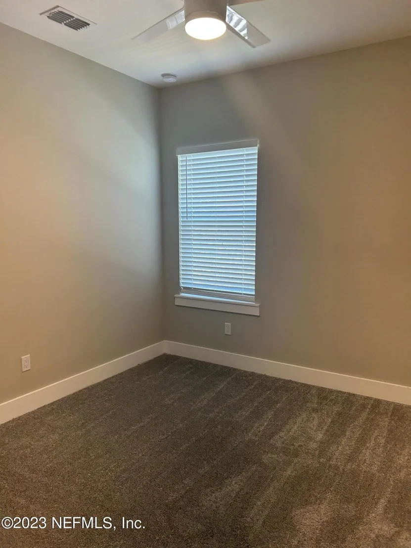 Photo of 502 NINETEENTH Street