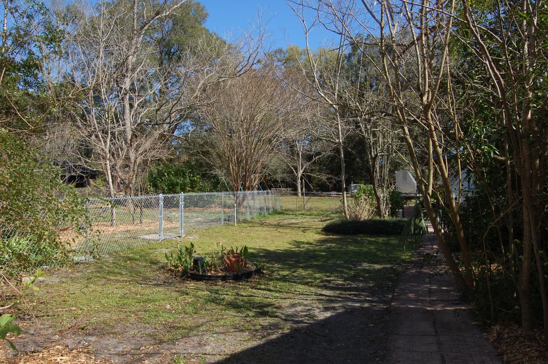 Photo of 2649 COMMUNITY Road