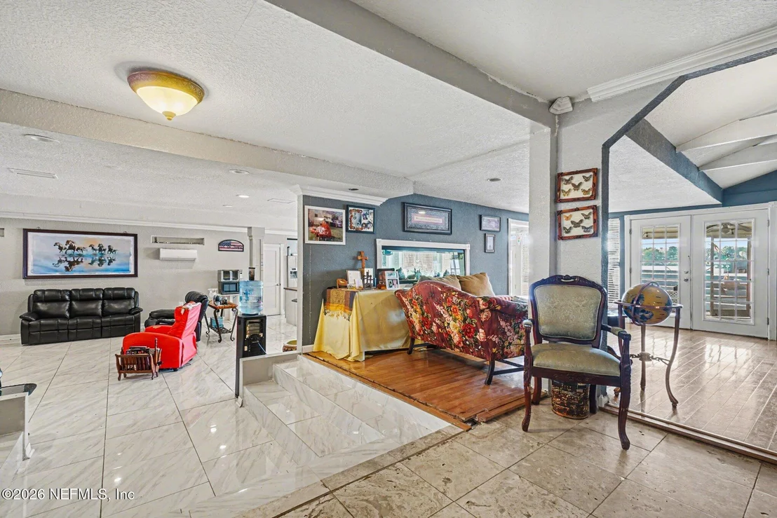 Photo of 6964 RAMOTH Drive