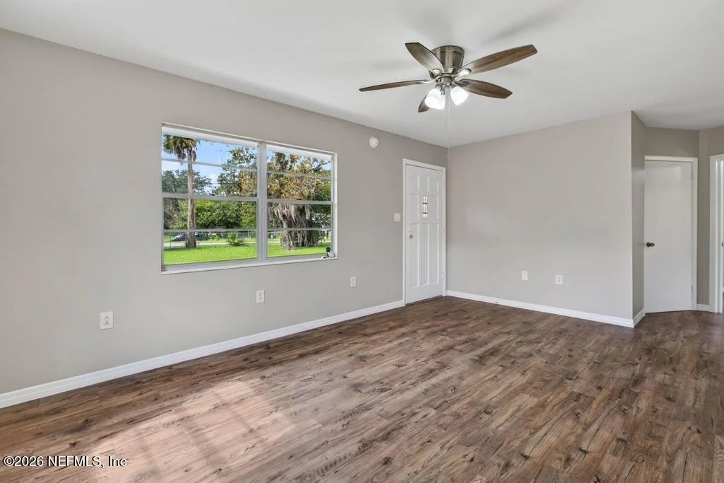Photo of 344 5TH Way