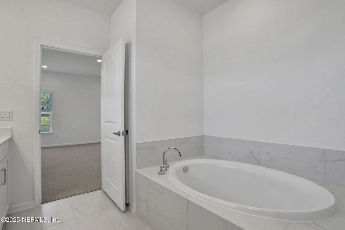 Photo of 144 CEDAR KNOLL Circle