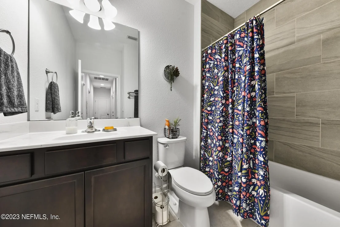 Photo of 84 LOMBARD Way