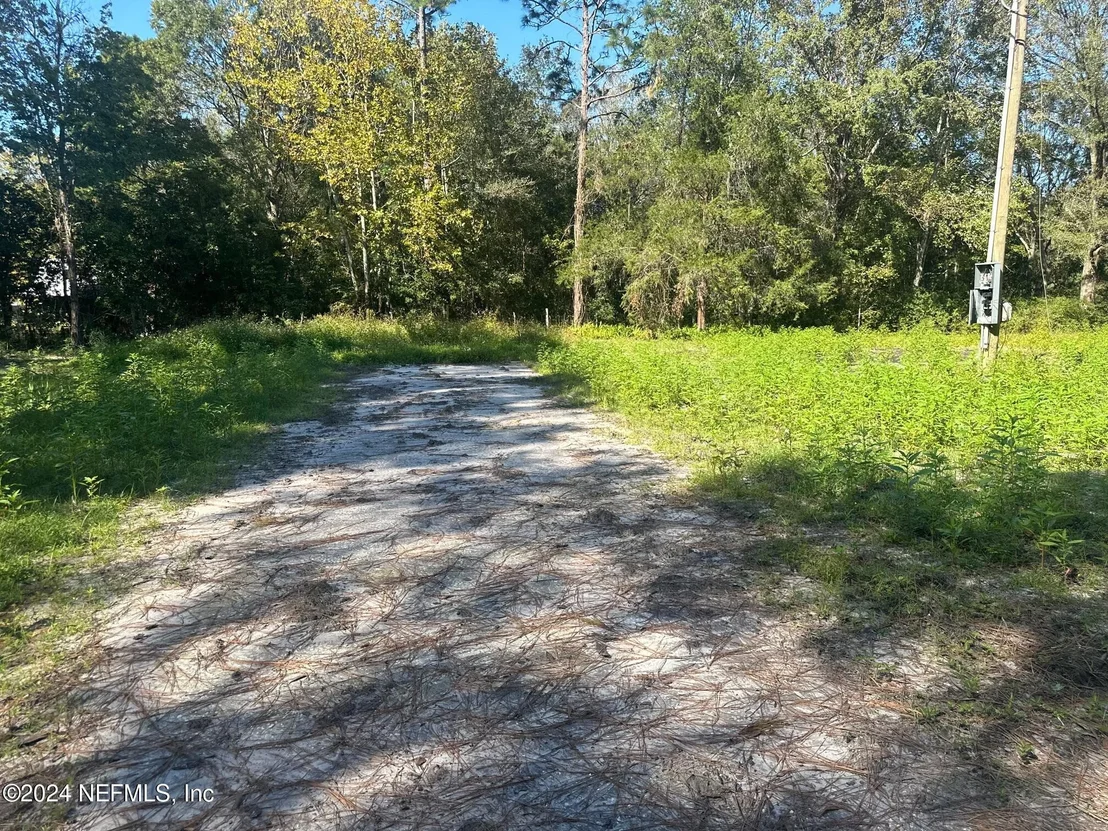 Photo of 44361 CHARWOOD Drive