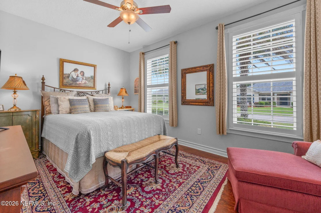 Photo of 216 DEERFIELD GLEN Drive