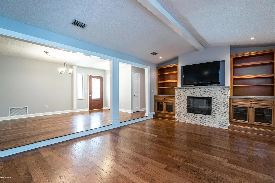 Photo of 4726 PINEGATE Road