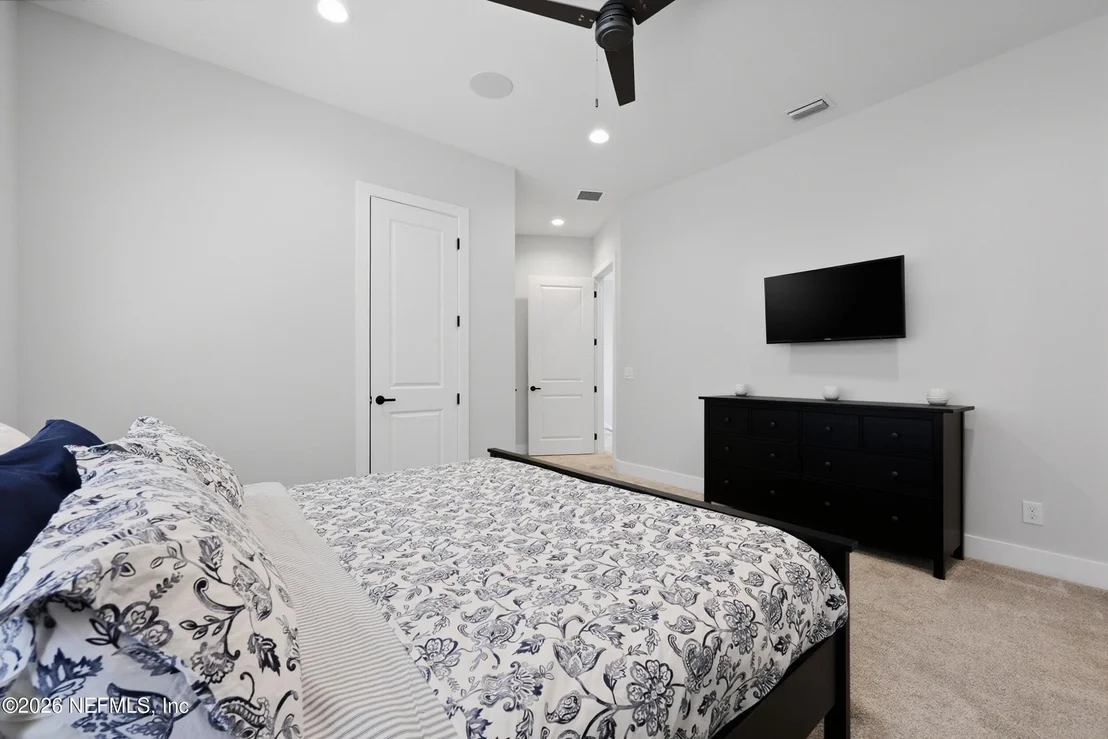 Photo of 5713 CROSSWINDS Circle