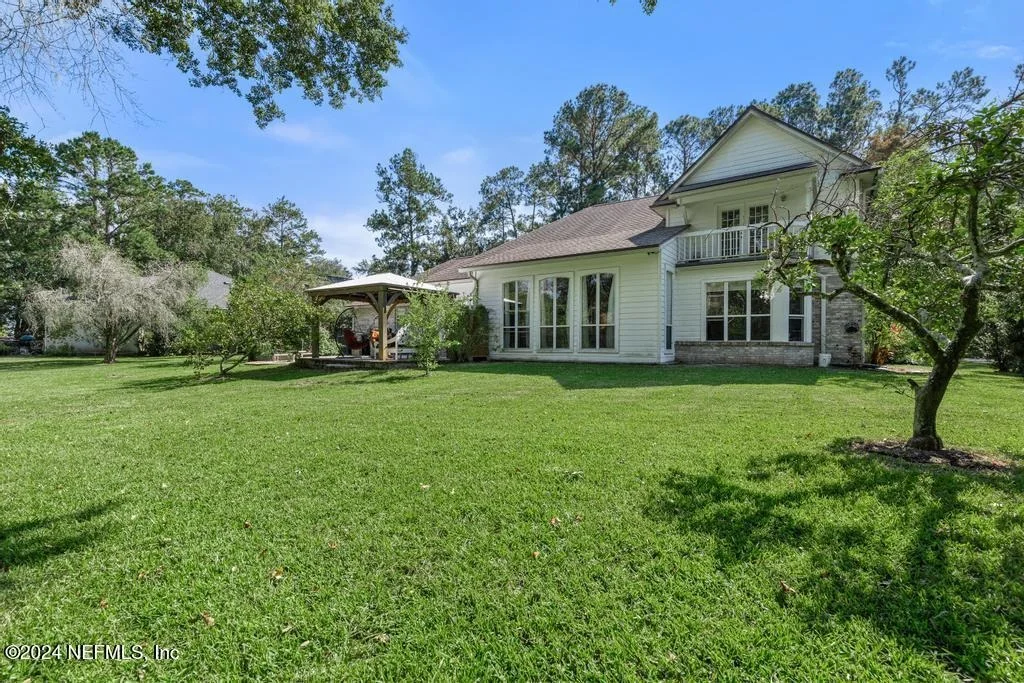 Photo of 413 RIVER BIRCH Lane