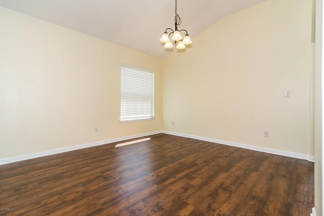 Photo of 817 MACKENZIE Circle