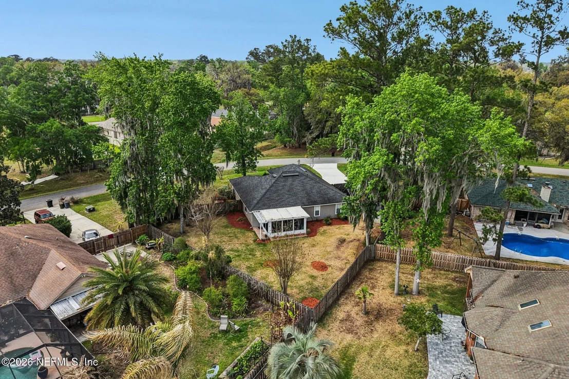 Photo of 3070 NAUTILUS Road