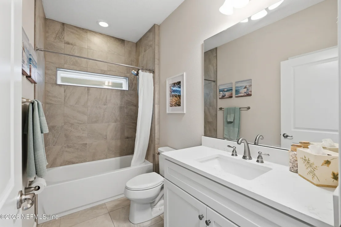 Photo of 24 GREENVIEW Lane