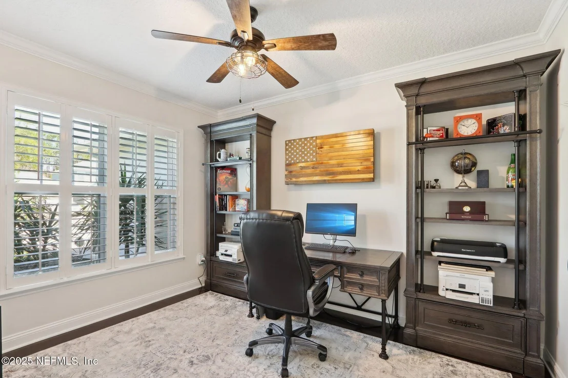 Photo of 212 CORNWALL Drive