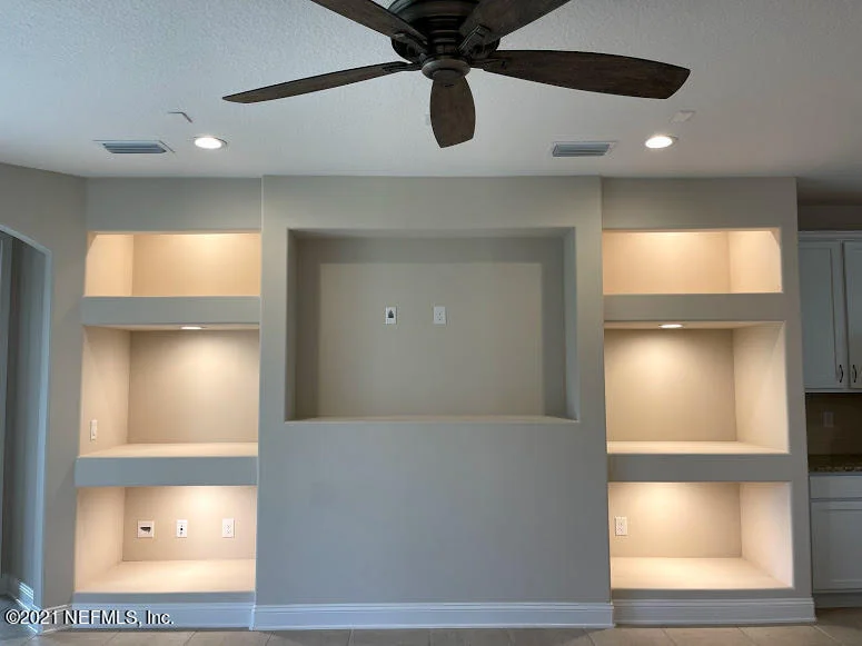 Photo of 69 STANSBURY Lane
