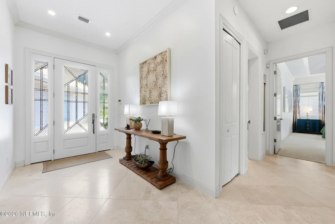 Photo of 240 LAUREL Lane