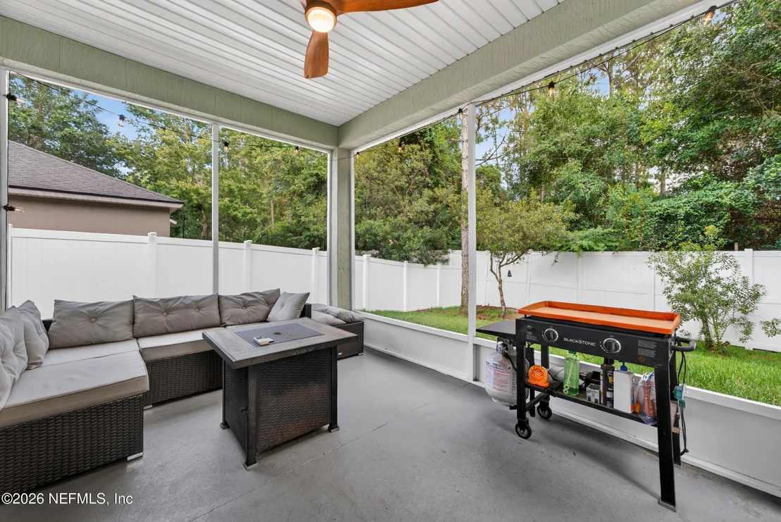 Photo of 356 SUNSHINE Drive
