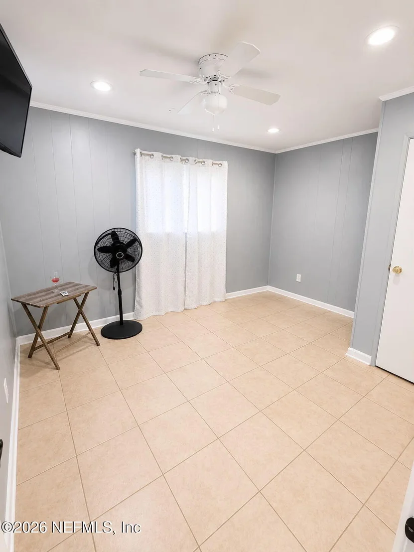 Photo of 6400 DIANE Road
