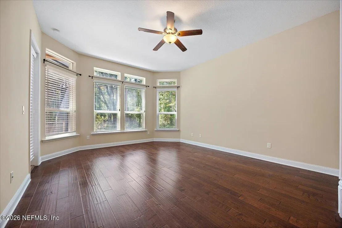 Photo of 275 ST JOHNS FOREST Boulevard