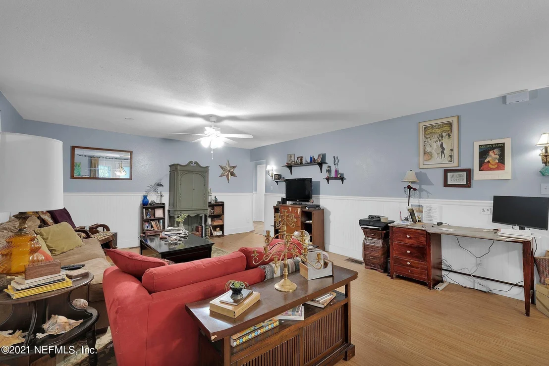 Photo of 1405 MASTERS Drive