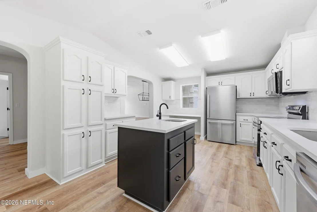 Photo of 11315 RAMALLAH Road