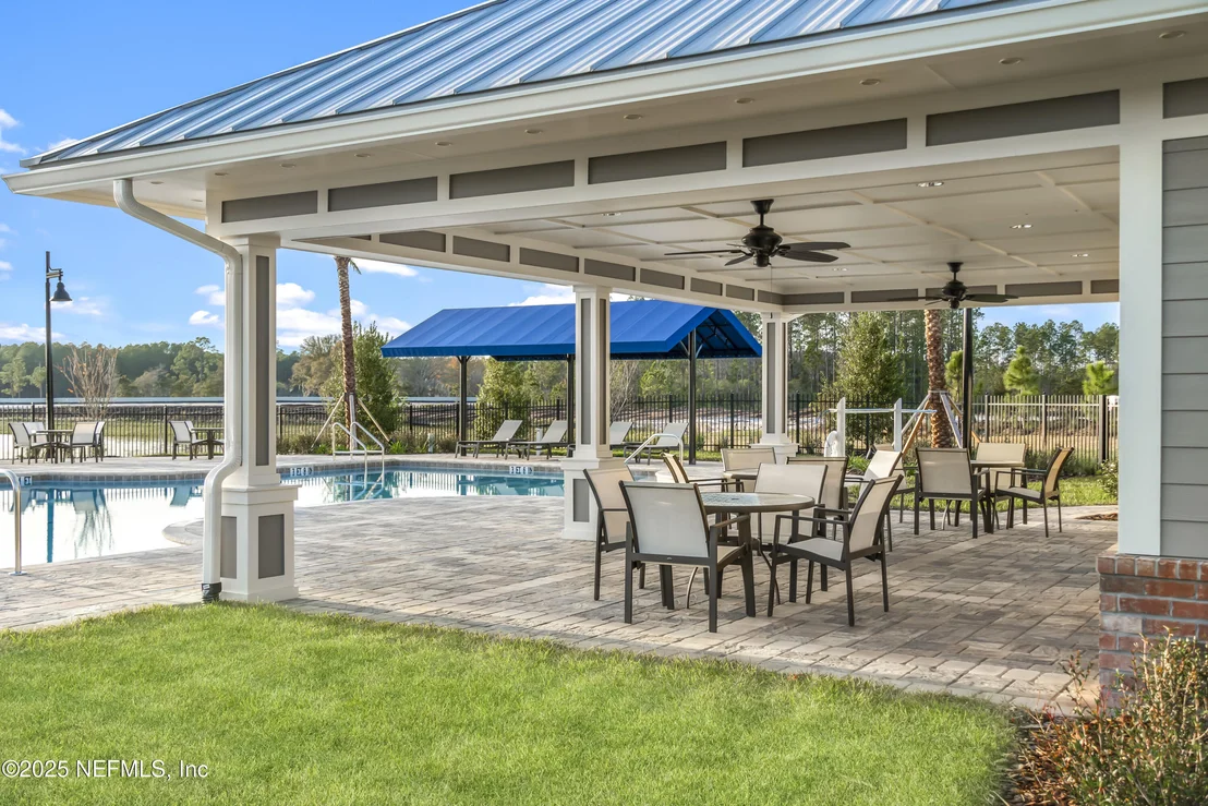 Photo of 11118 SPRING MEADOWS Road