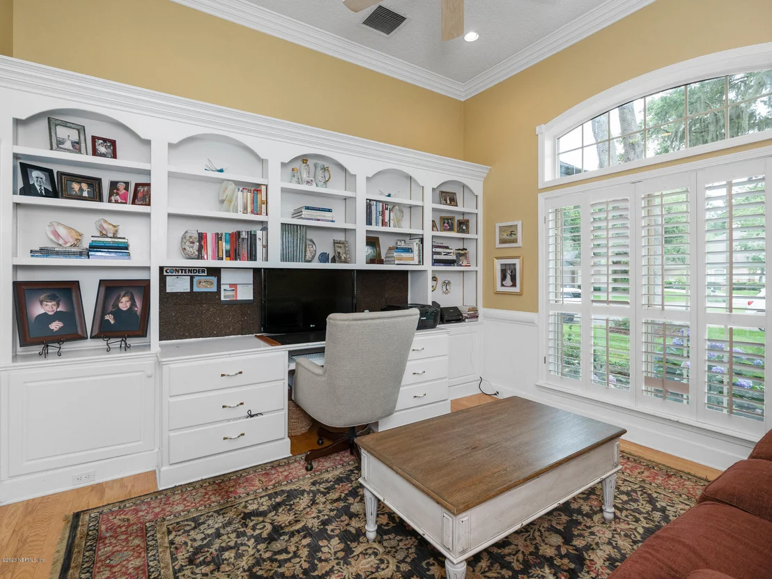 Photo of 13688 MARKHAM HILL Drive
