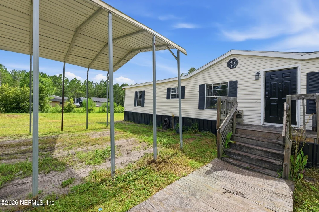 Photo of 85 CURRANT Avenue