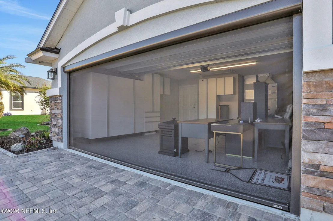 Photo of 537 BELEN Lane