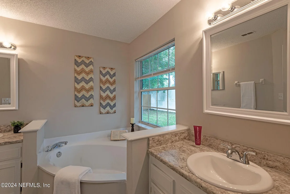 Photo of 6402 CHECKMATE Lane