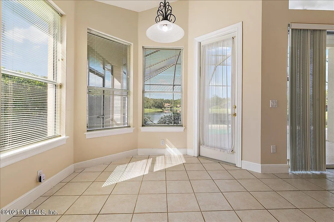 Photo of 292 Island Green Drive