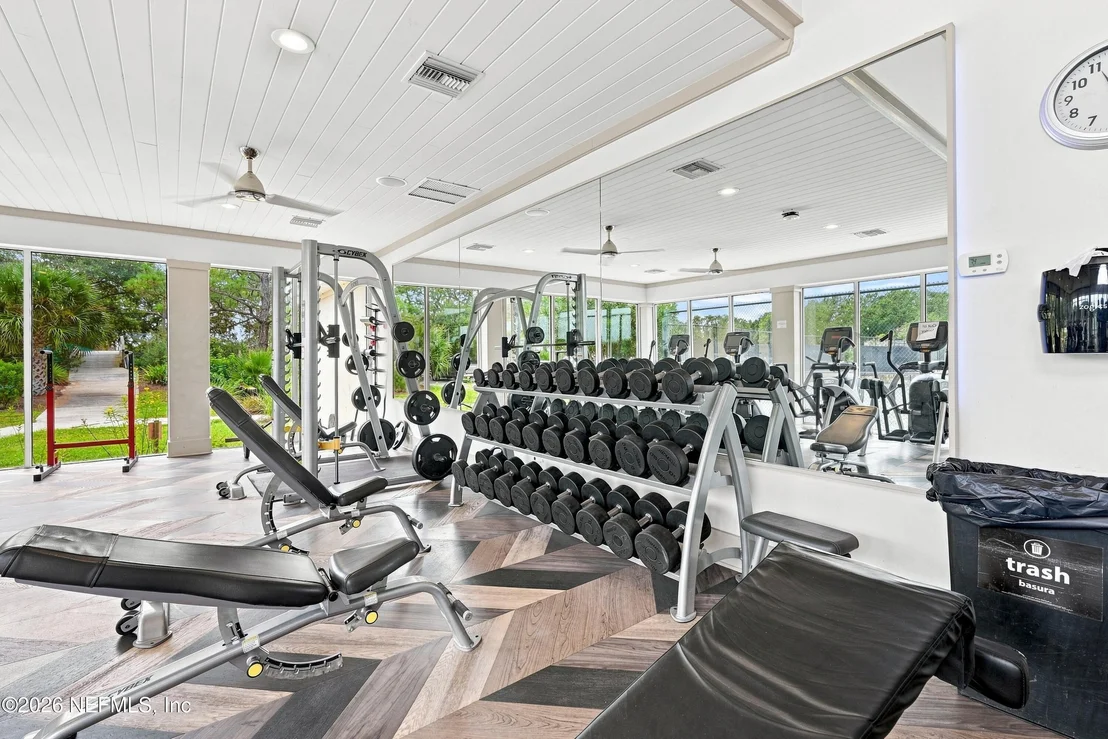 Photo of 500 TURNBERRY Lane