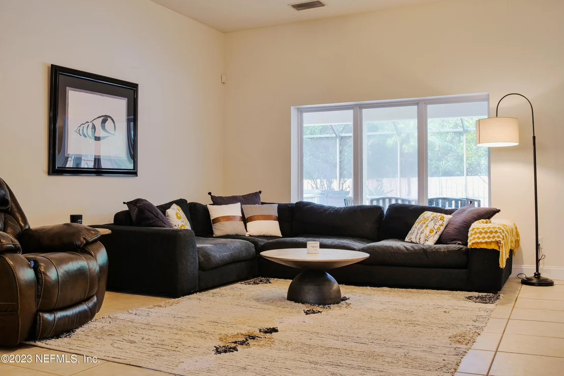 Photo of 5129 GRACEWOOD Lane