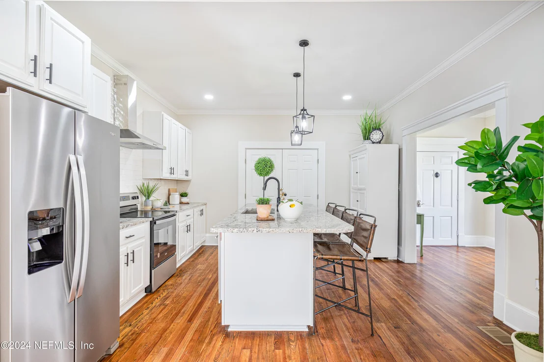 Photo of 56 CARRERA Street