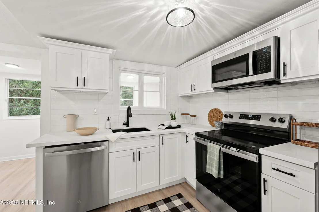 Photo of 5604 CRUZ Road