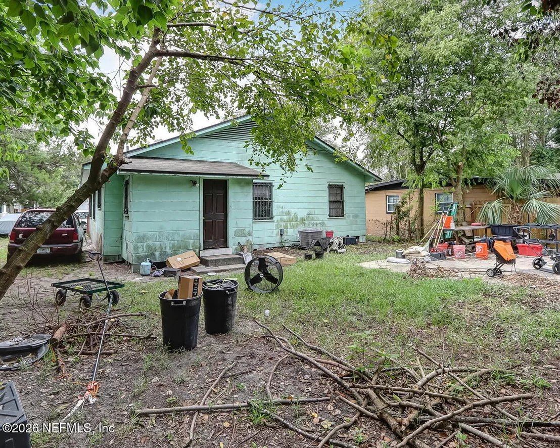 Photo of 947 MAYNARD Street